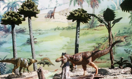 UHA Collectors Club Saurolophus and Tarbosaurus. 
