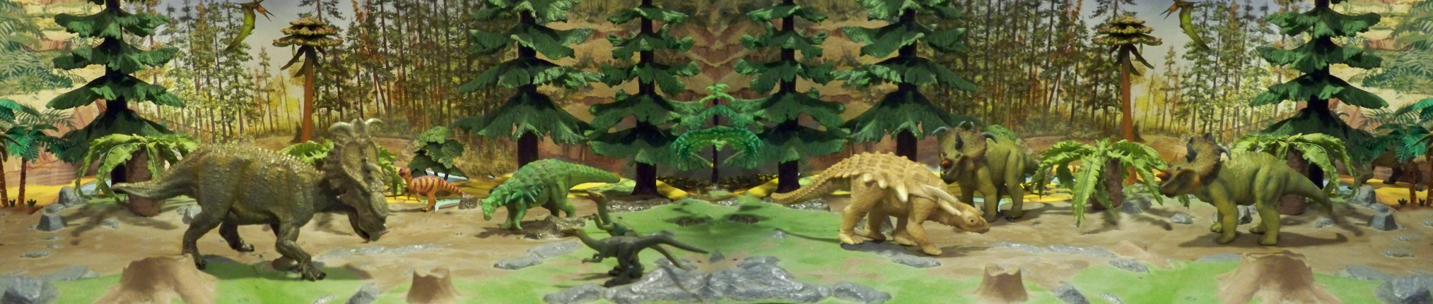 Papo Pachyrhinosaurus, CollectA Edmontonia, K&M pachycephlasaur, MicroMachine Natinal Geographic Troodon CollectA Pachyrhinosaurus Schliech Edmontonia.